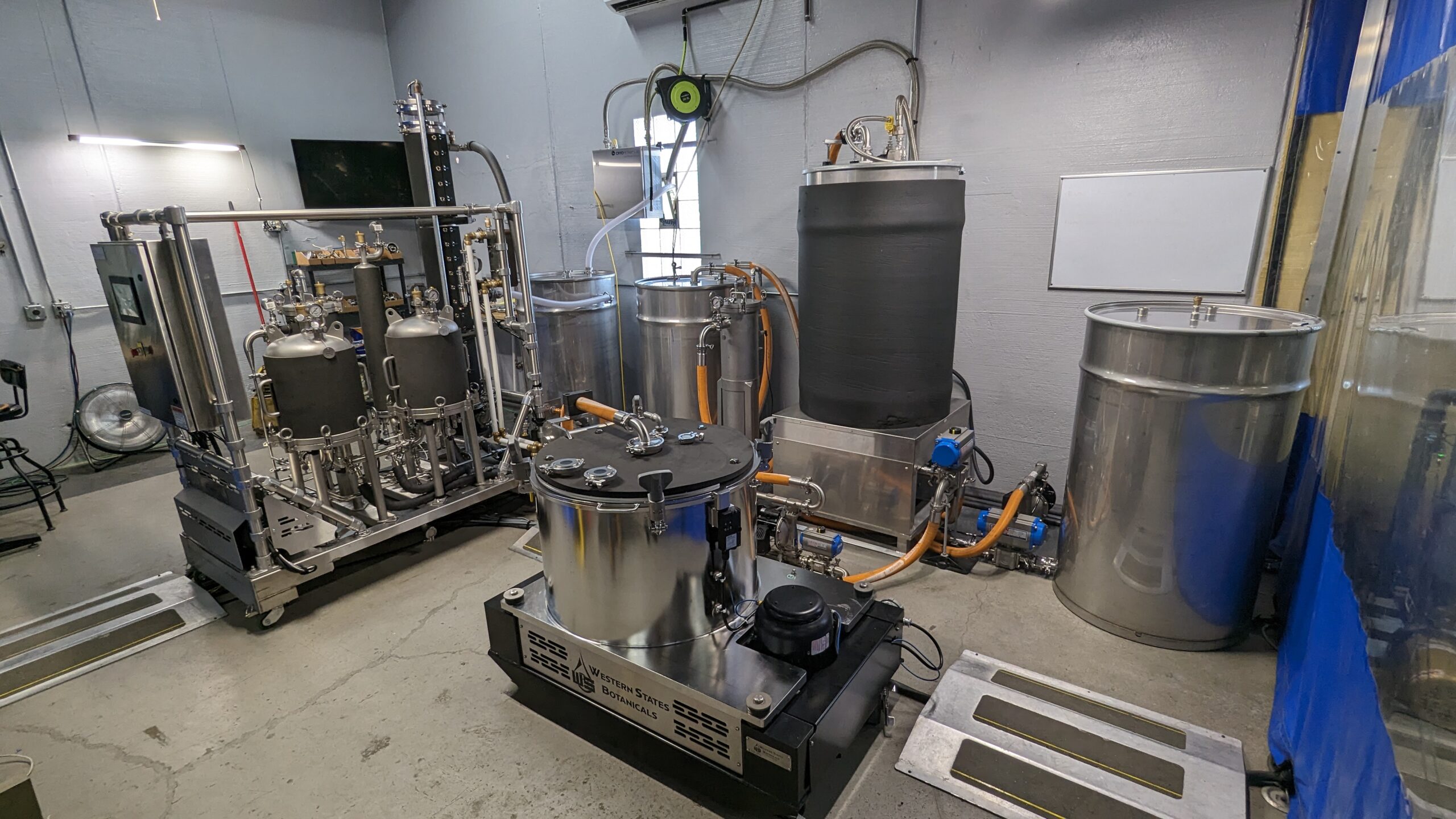 Image of Botanical Extraction Equipment